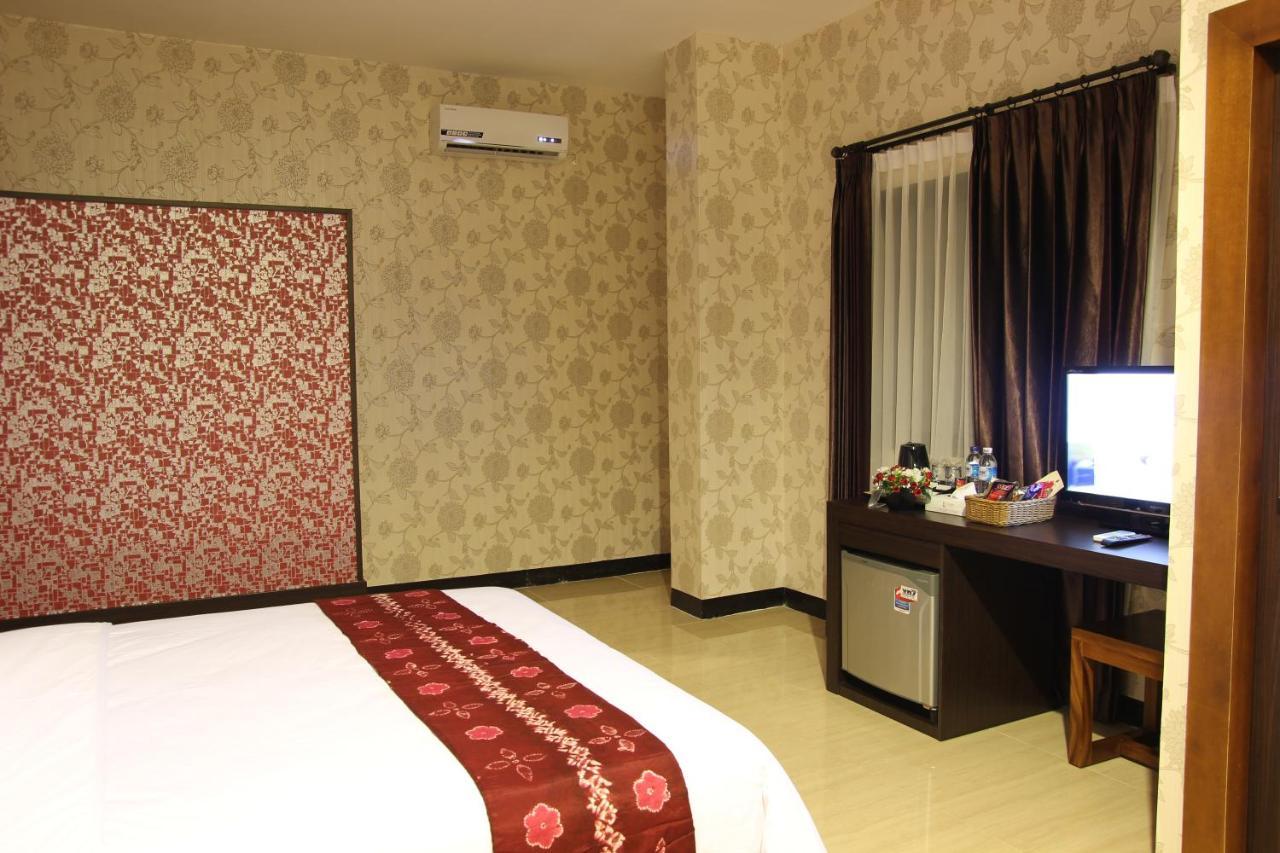 Hotel Roditha Banjarbaru Banjarmasin  Exteriör bild