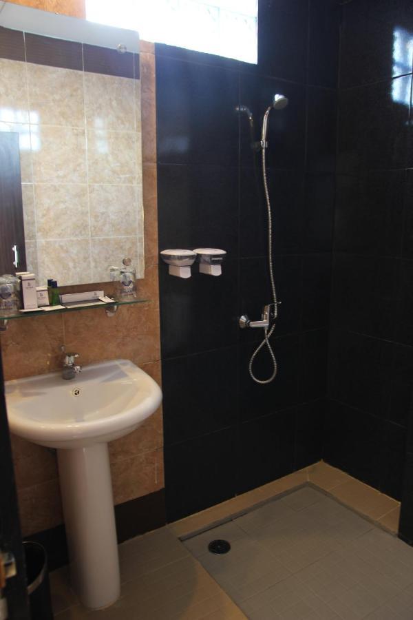 Hotel Roditha Banjarbaru Banjarmasin  Exteriör bild