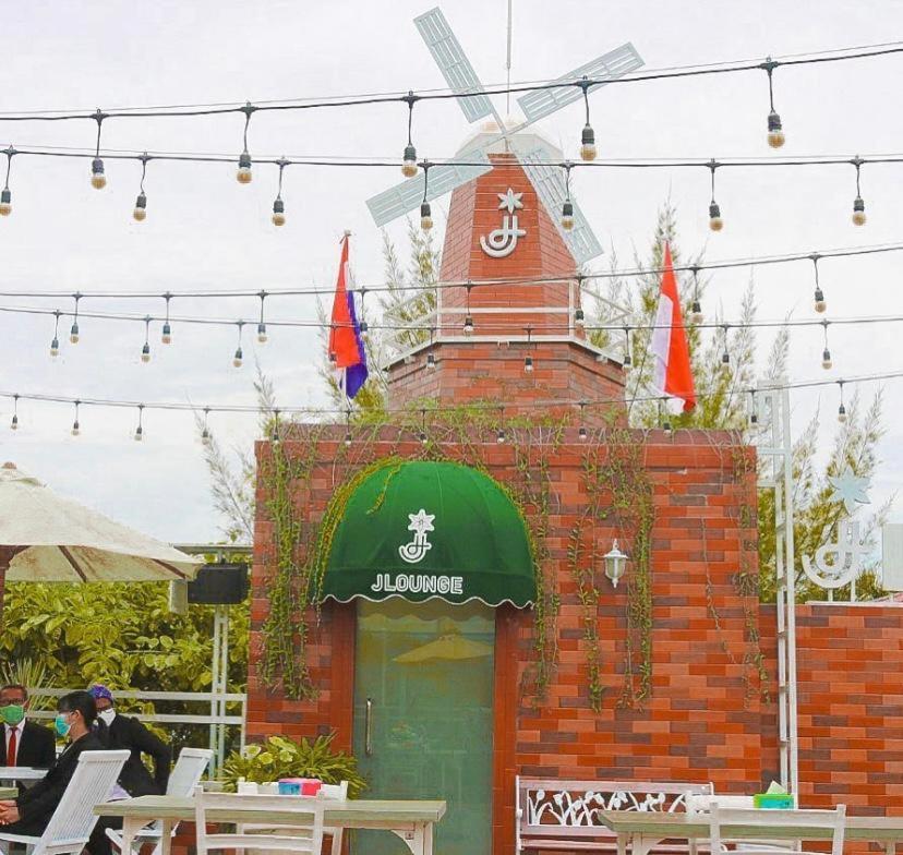 Hotel Roditha Banjarbaru Banjarmasin  Exteriör bild