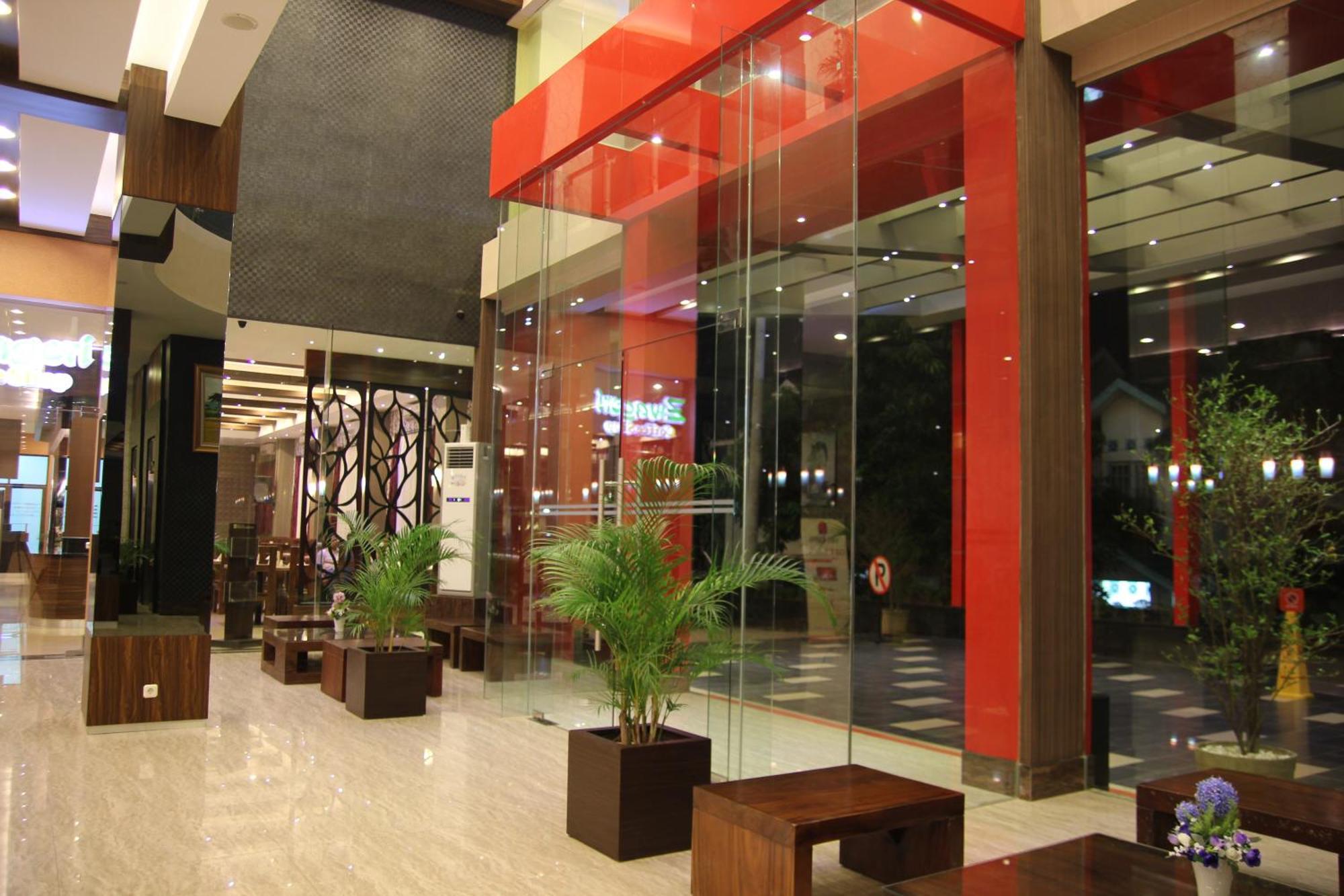 Hotel Roditha Banjarbaru Banjarmasin  Exteriör bild