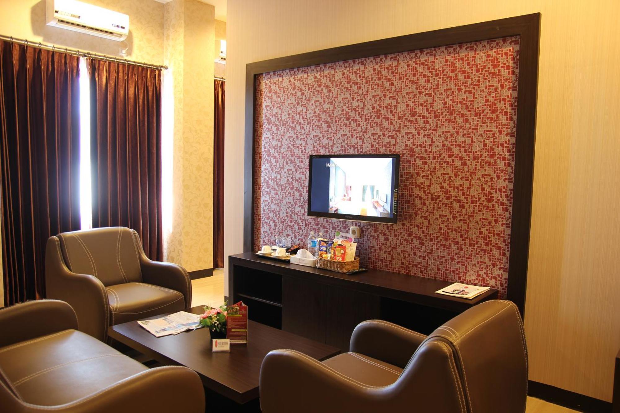 Hotel Roditha Banjarbaru Banjarmasin  Rum bild