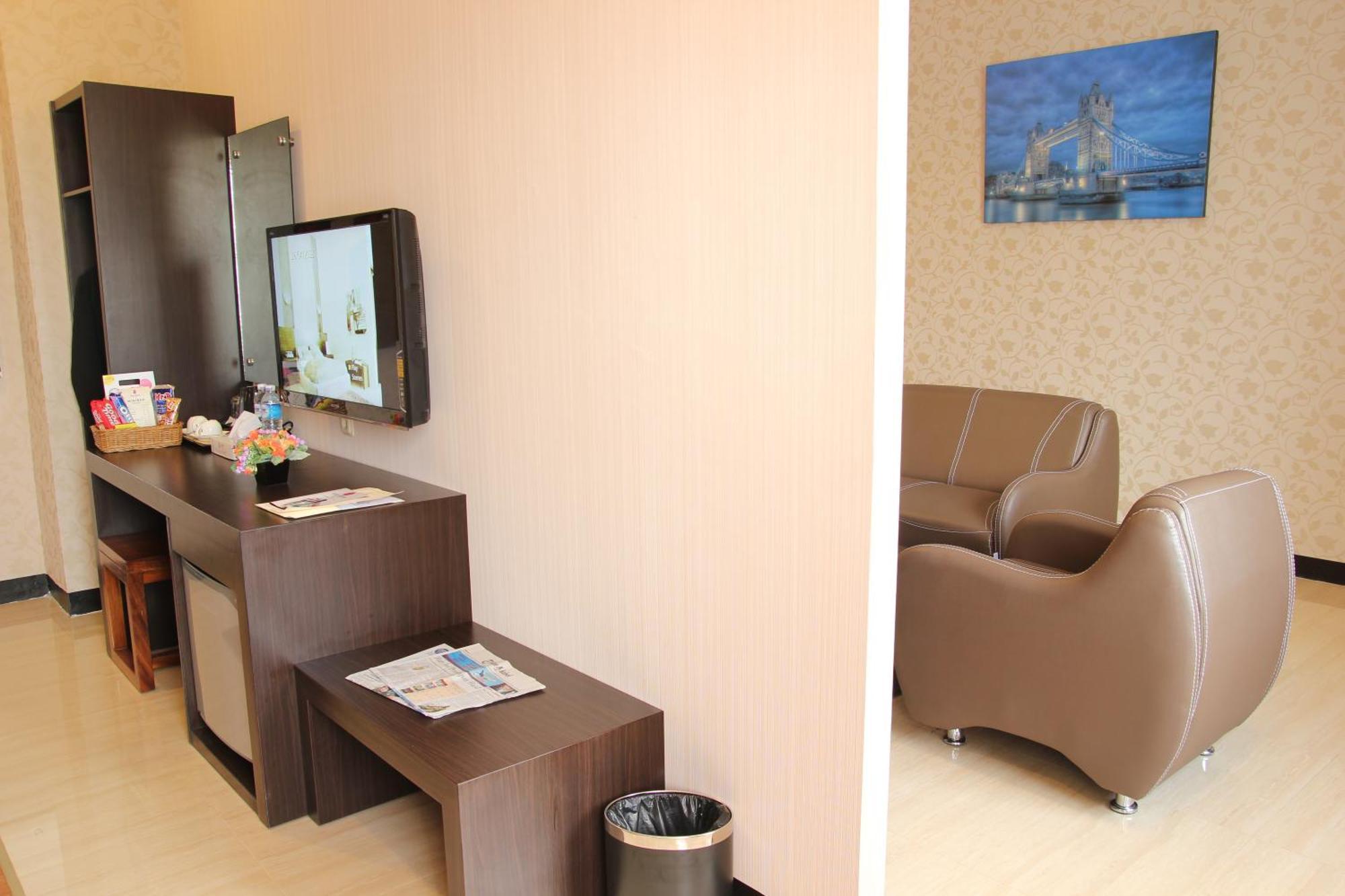Hotel Roditha Banjarbaru Banjarmasin  Rum bild