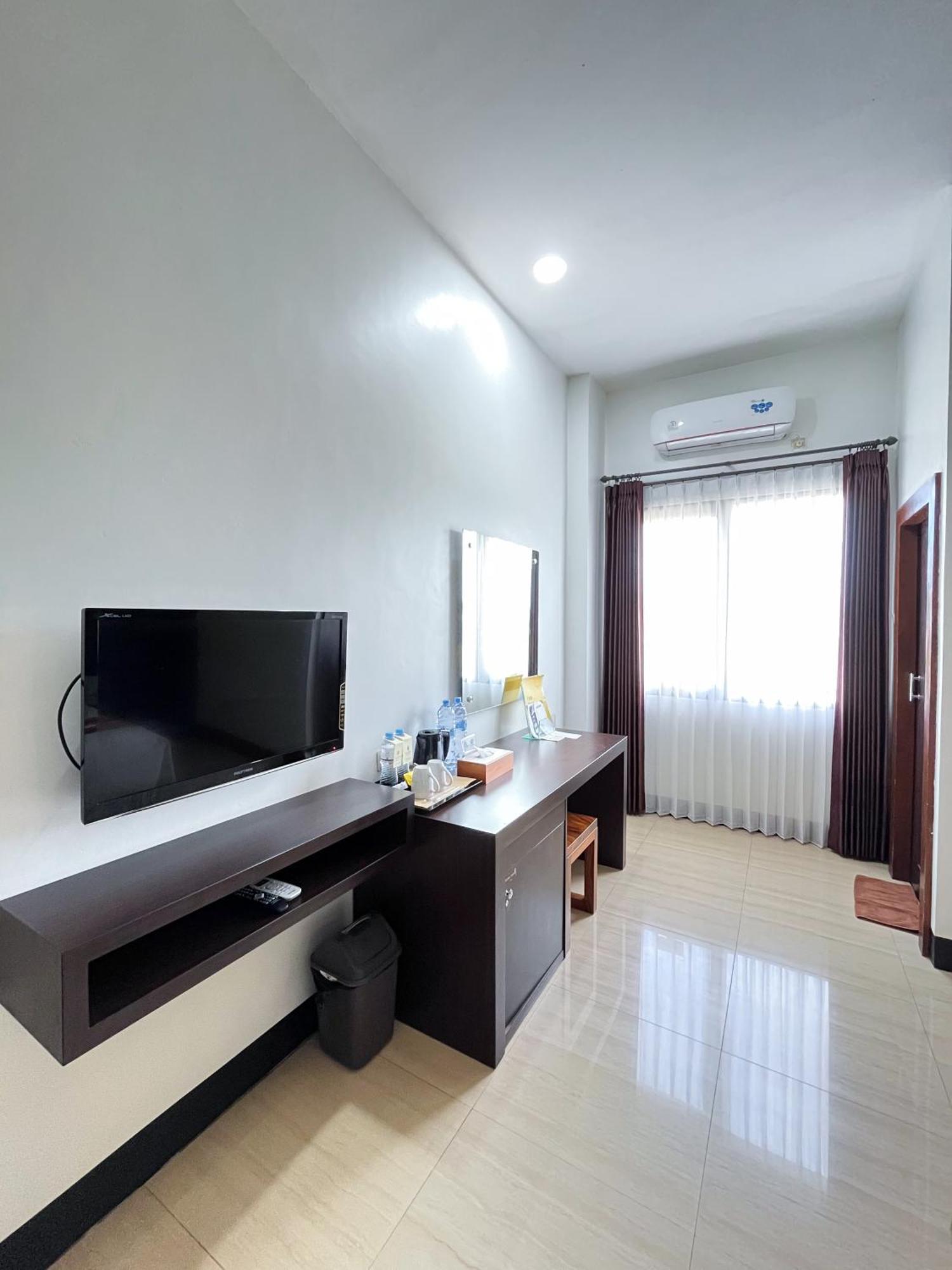 Hotel Roditha Banjarbaru Banjarmasin  Exteriör bild