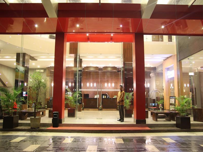 Hotel Roditha Banjarbaru Banjarmasin  Exteriör bild